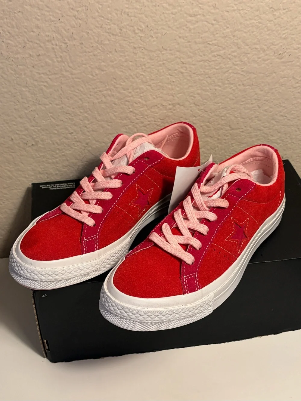 Converse one star